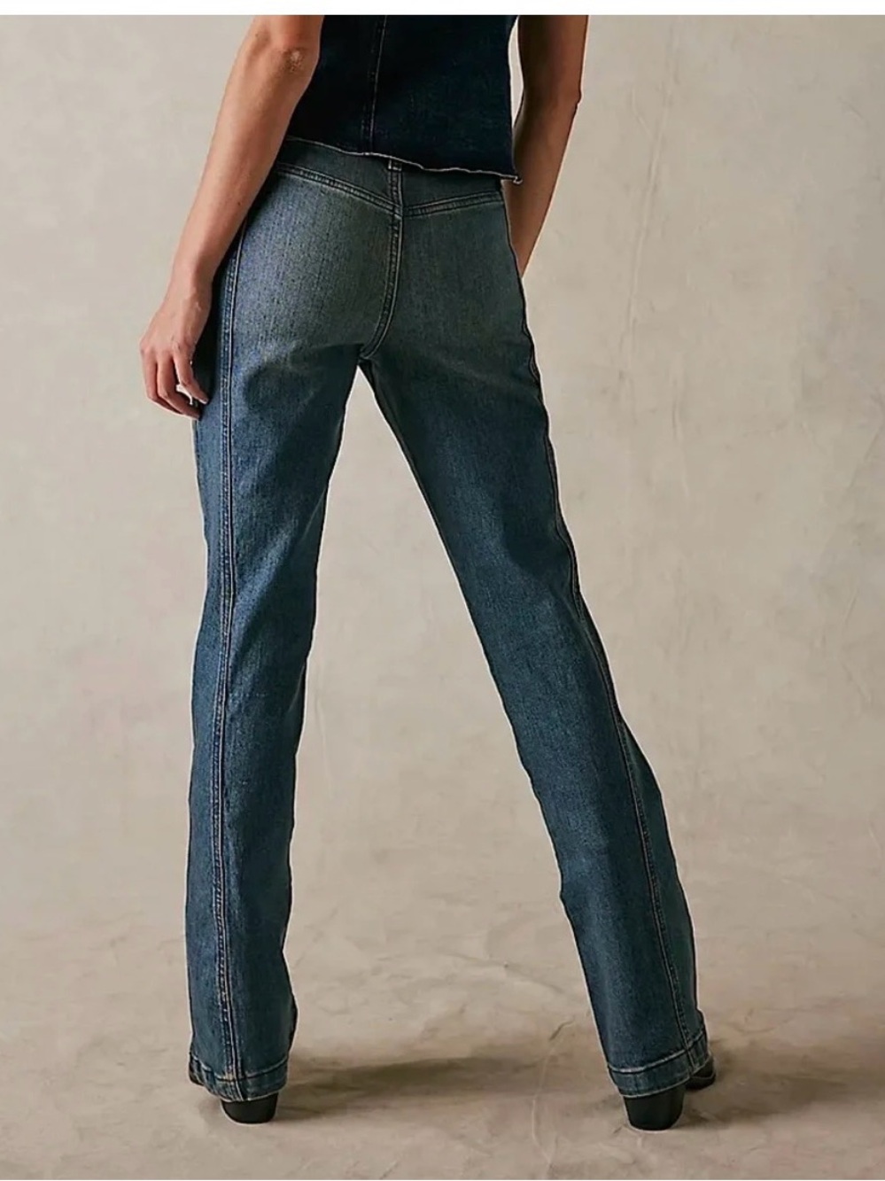NWT Free People We The Free Love Stone Mid Rise Bootcut Jeans 26 - Picture 4 of 9